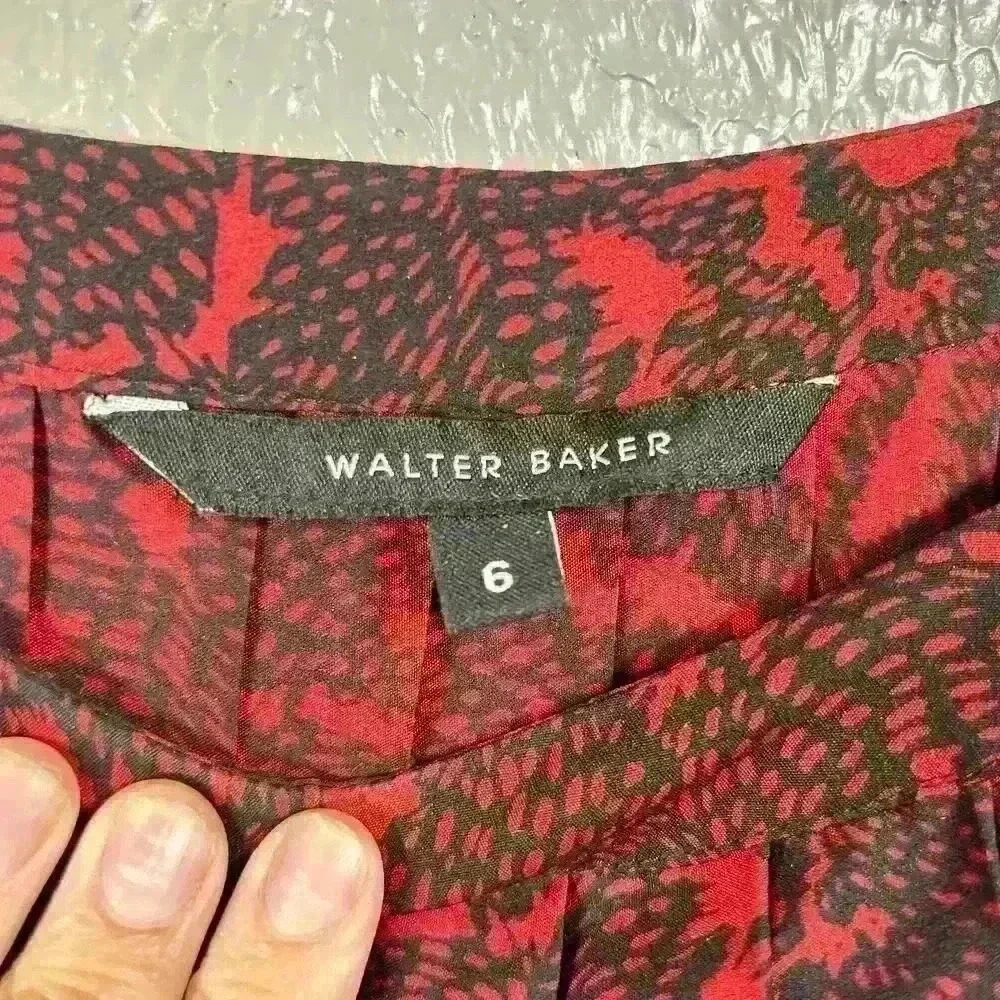 WALTER BAKER Vintage Look Fit Flare Long Sleeve Silky Pleated Dress Small 6 - Picture 7 of 14